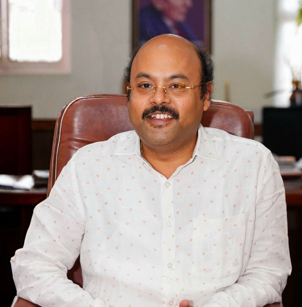 ಸಚಿವರಾದ ಡಾ. ಯತೀಂದ್ರರವರಿಗೆ ನಗರಾಭಿವೃದ್ಧಿ ಖಾತೆ ಹೊರತುಪಡಿಸಿ ಬದಲಿ ಖಾತೆ ನೀಡಿ ; ಮುಖ್ಯಮಂತ್ರಿಗಳಿಗೆ,ನೈಜ ಹೋರಾಟಗಾರರ ವೇದಿಕೆ ಆಗ್ರಹ..!